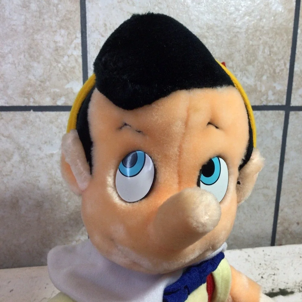 Vintage Walt Disney Pinocchio Plush Collectible Rare Stuffed Animal Souvenir‎